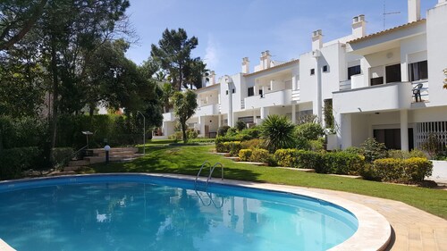 Soltroia Mar - 3 bedroom villa with private patio and communal pool