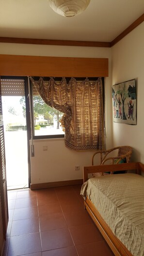 3 Schlafzimmer, Bügeleisen/Bügelbrett, Reisekinderbett, kostenloses WLAN