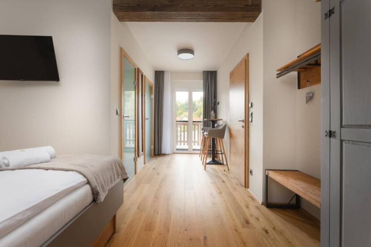 Double Room, Balcony, Vineyard View