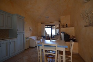 House, Smoking - Ftam-corn01 in Tamarispa (Budoni)
