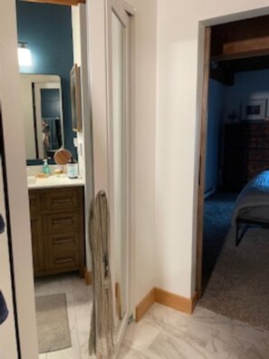 2 bedrooms, free WiFi, bed sheets - Delightful 2-bedroom condo in charming Steamboat Springs (Steamboat Springs)
