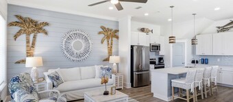 Perfect location Pool 4 bedroom SGI Pet