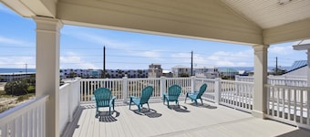 Perfect location Pool 4 bedroom SGI Pet