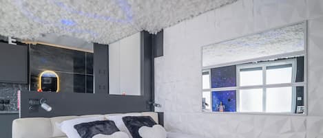 1 habitación, wifi y ropa de cama