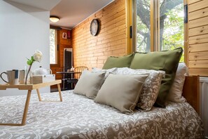 Iron/ironing board, travel cot, free WiFi, bed sheets - Mountain Retreat Studio with Forest & River Views by Cyprus Horizons (Pano Platres)