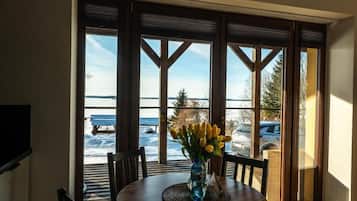 Appartamento Comfort, 1 camera da letto, non fumatori, vista lago | Ristoranti