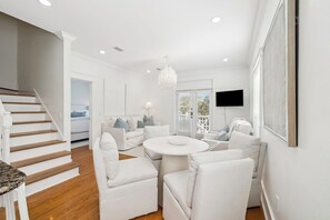 Interior - NEW! Chic 30A Carriage House in Seacrest Beach! 2 King BR! Sleeps 8! (Inlet Beach)