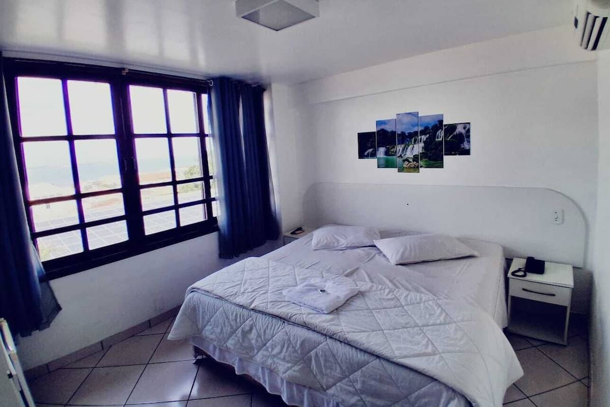 Chambre Prestige avec lits jumeaux | AccĂšs au Wi-Fi (inclus), literie fournie, accessible en fauteuil roulant