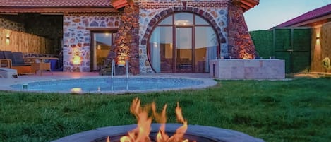 Villa, piscine privée, vue lac