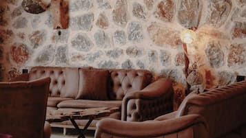 Villa, privézwembad, uitzicht op meer | Woonruimte