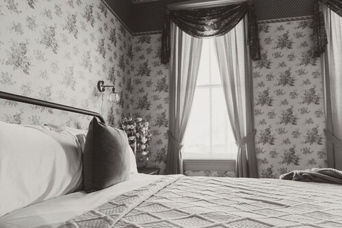 Strassner Suites