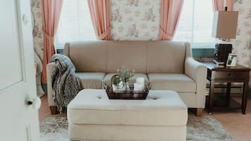 Suite | Living area
