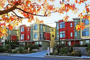 Exterior - Dreamy SandPoint Retreat | 3 BDRMs, Near Hospitals (Seattle)