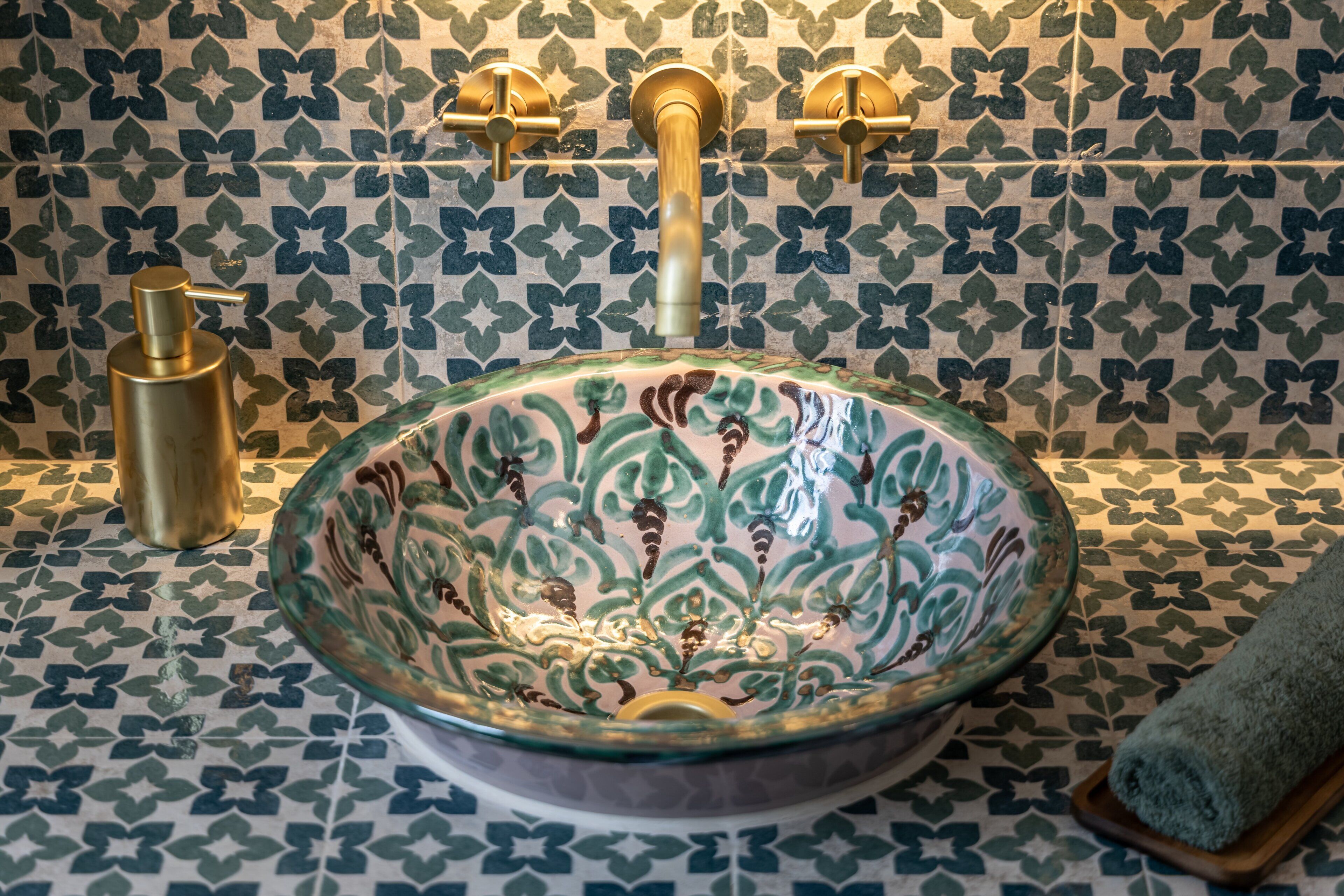 House, City View | Bilik Mandi