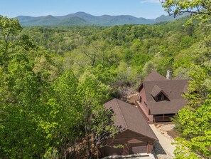 Exterior - Starling Road Retreat - Cabin with Stunning Views (Lake Lure)