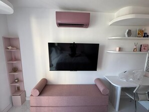 Tv och eldstad