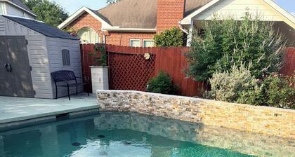 FIFA Traveler's Oasis Pool Sauna Patio Arcade Sleep 14+