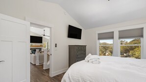 Unclassified image, 2 of 85, button - Private Pool, Hot Tub & 4 En-Suites · Sleeps 13 (Corolla)