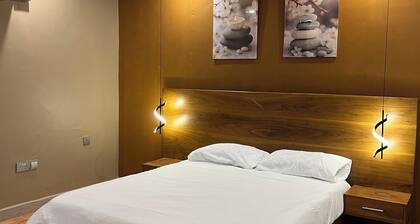Gorgeous studio with AC in vibrant Mwanza perfect for relaxing