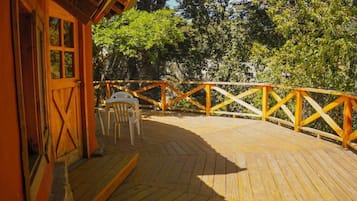 Comfort Cabin | Outdoor dining