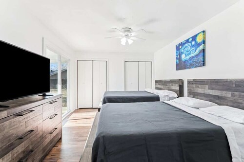 4 bed 2 bath beautiful home