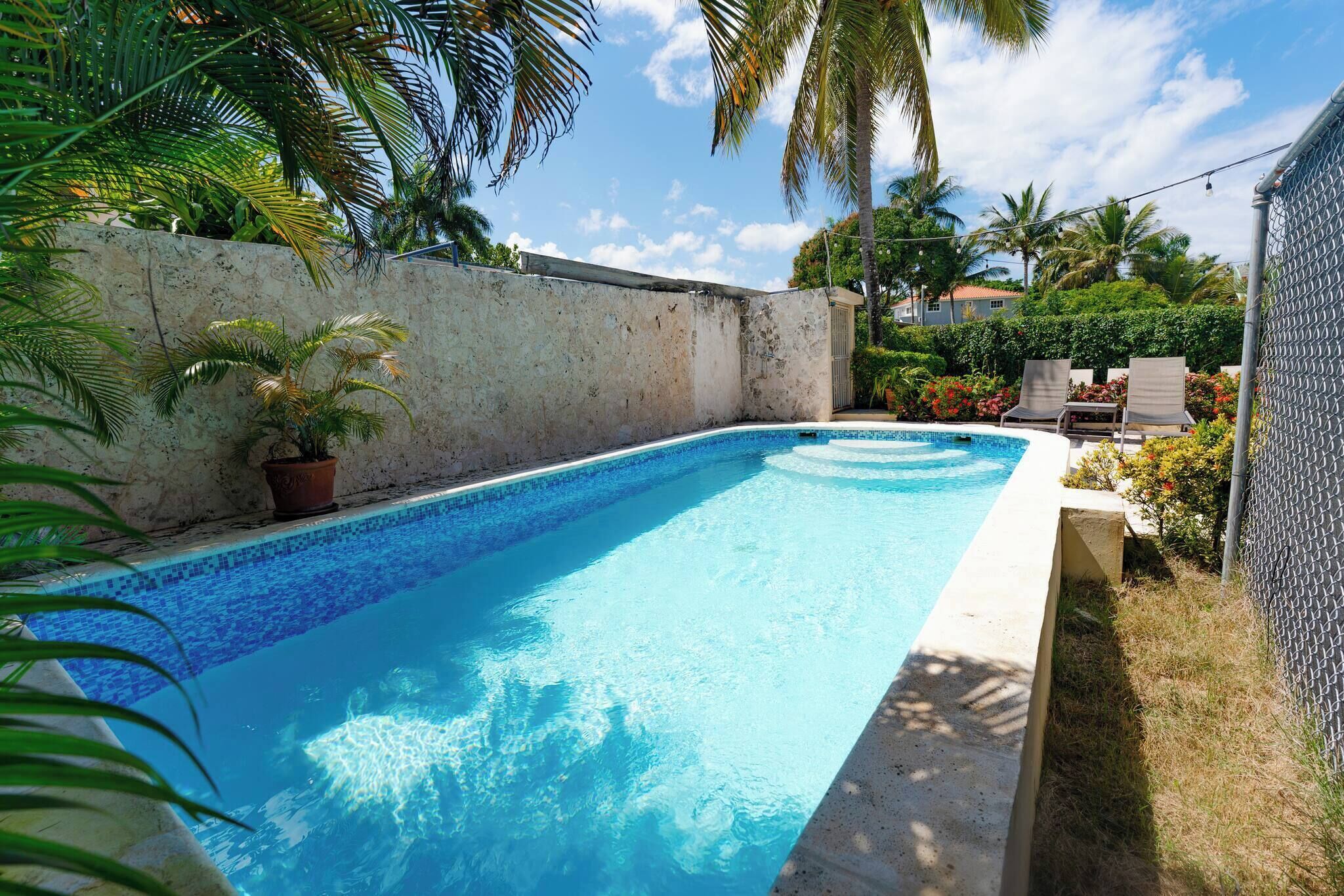Maison, 2 chambres, accessible aux personnes à mobilité réduite, fumeur | Piscine | Piscine extérieure