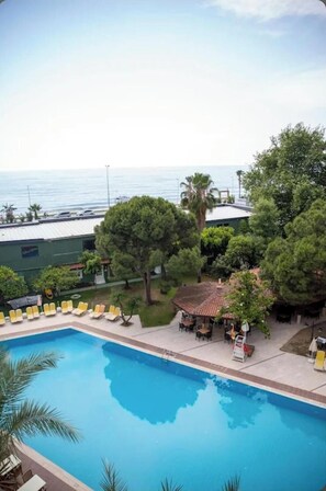 Pool - BERTUR BERGAMA (ALANYA)