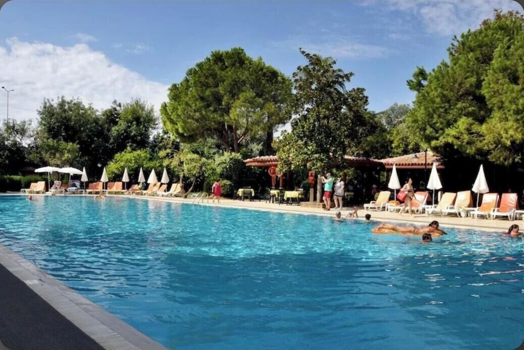 Standard Room, Balcony, Garden View | Pool