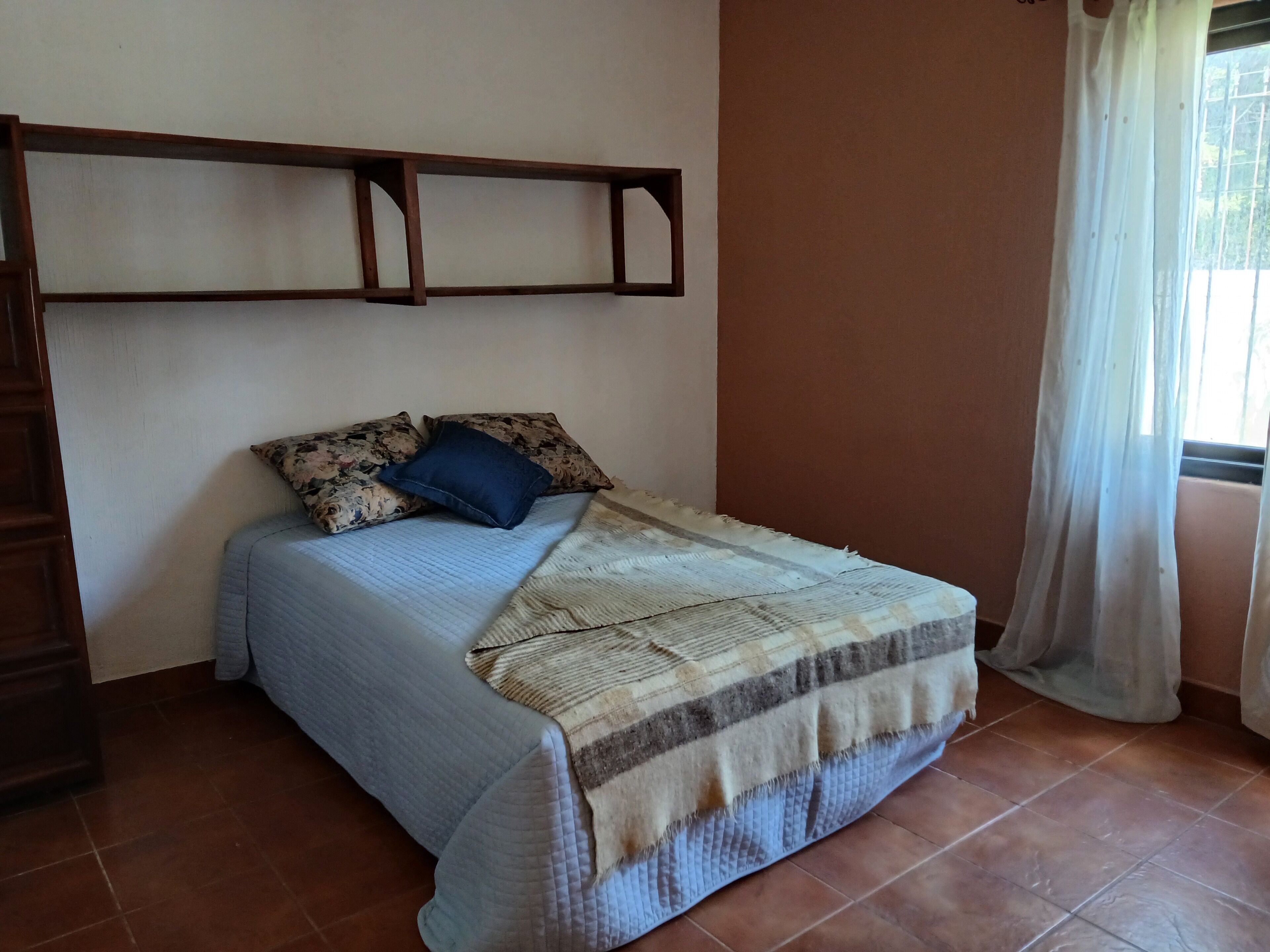 9 chambres, accès Internet, draps fournis