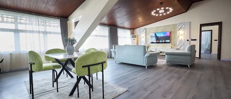 Appartement Penthouse Prestige, 2 chambres, balcon, vue sur la lagune | Intérieur