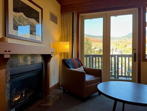 Living area - Cozy Ski-In/Ski-Out Stowe Lodge studio with Hot Tub, Views, & Fireplace (Stowe)