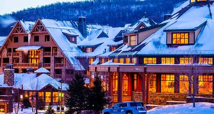 Cozy Ski-In/Ski-Out Stowe Lodge studio with Hot Tub, Views, & Fireplace