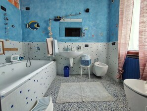 Lägenhet Deluxe - 2 sovrum - balkong | Badrum