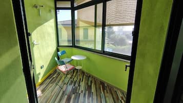 Basic Condo, Courtyard View | Interior