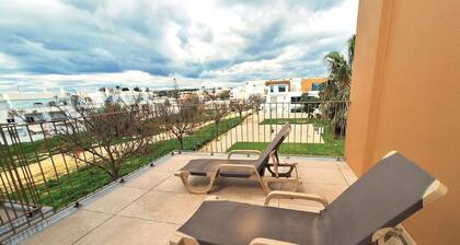 Modern Penthouse in Cabanas de Tavira with Large Terrace, Pool & Parking