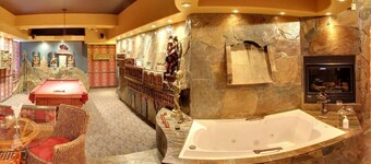 Mariaggi's Theme Suite Hotel & Spa