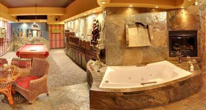 Mariaggi's Theme Suite Hotel & Spa