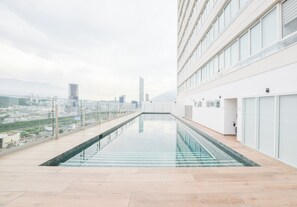Seasonal outdoor pool - Citica (Monterrey)