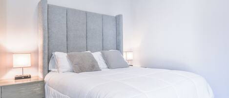 Deluxe Suite, City View | Laptop workspace, iron/ironing board, free WiFi
