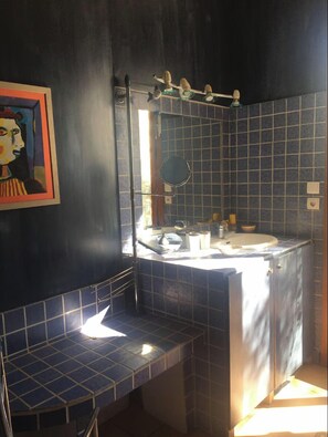 Bathroom - Vrbo Property (Le Bar-sur-Loup)