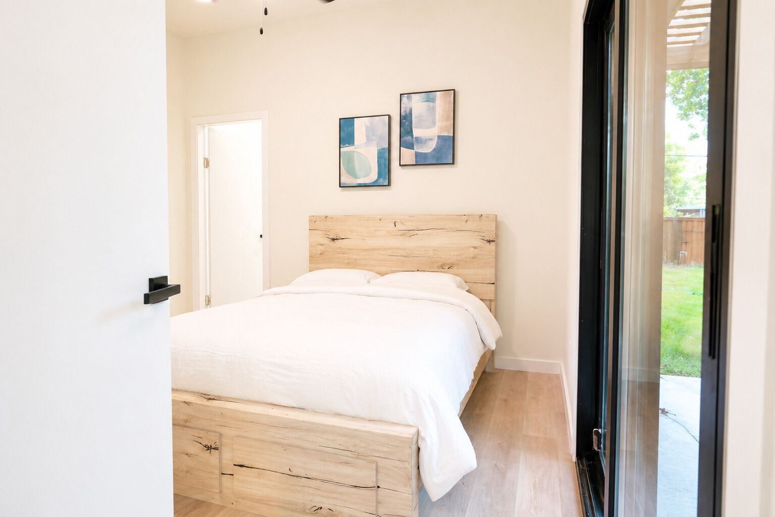 4 Schlafzimmer, Bügeleisen/Bügelbrett, kostenloses WLAN, Bettwäsche