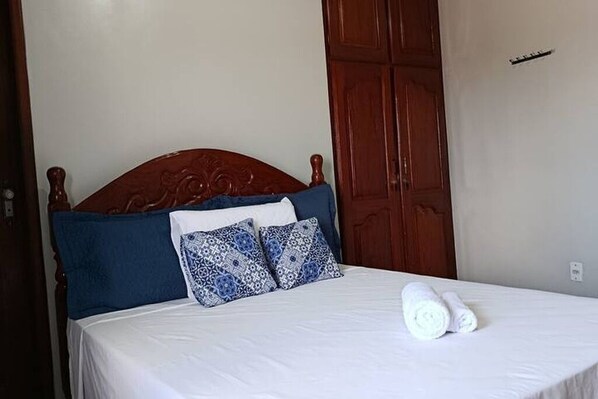 Room - Mosqueiro Suite 5, comfort near the Airport, Mangueirão Stadium and Shopping Mall. (Belém)
