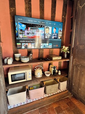 Interior - The authentic 16 in the heart of the city (Lisieux)