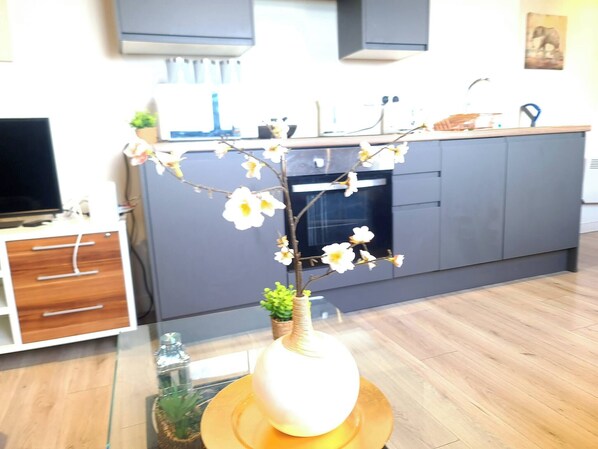 Apartment, 2 Bedrooms, City View | Interior - Contractor Friendly 2BR Weekly, Monthly Discount (Bradford)