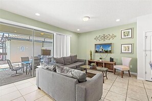 TV - 5 BD/ 4.5 BA/ Windsor at Westside (2015 MD) (Kissimmee)