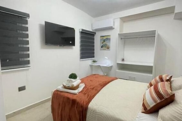 Cortinas blackout y sistema de insonorización