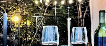 Divine Garden Suites