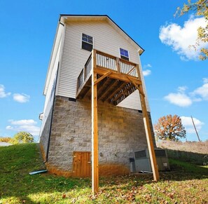 Exterior - Travel Nurse Friendly Dedicated Workspace+Fast Wifi Near Fortcampbell+Hospitals (Clarksville)