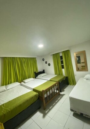 3 bedrooms, WiFi, bed sheets