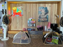 Basic House | Interior